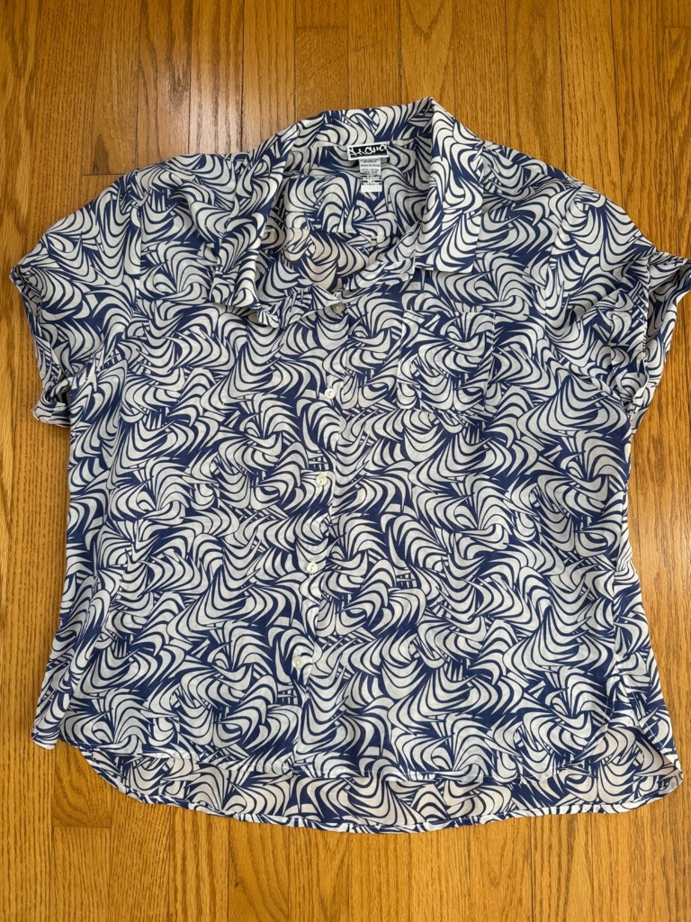 DVF Summer Button Up Blouse Blue White Diane Von Furstenberg